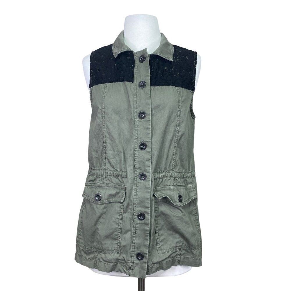 Maurices Green Vest Lace Shoulder Medium